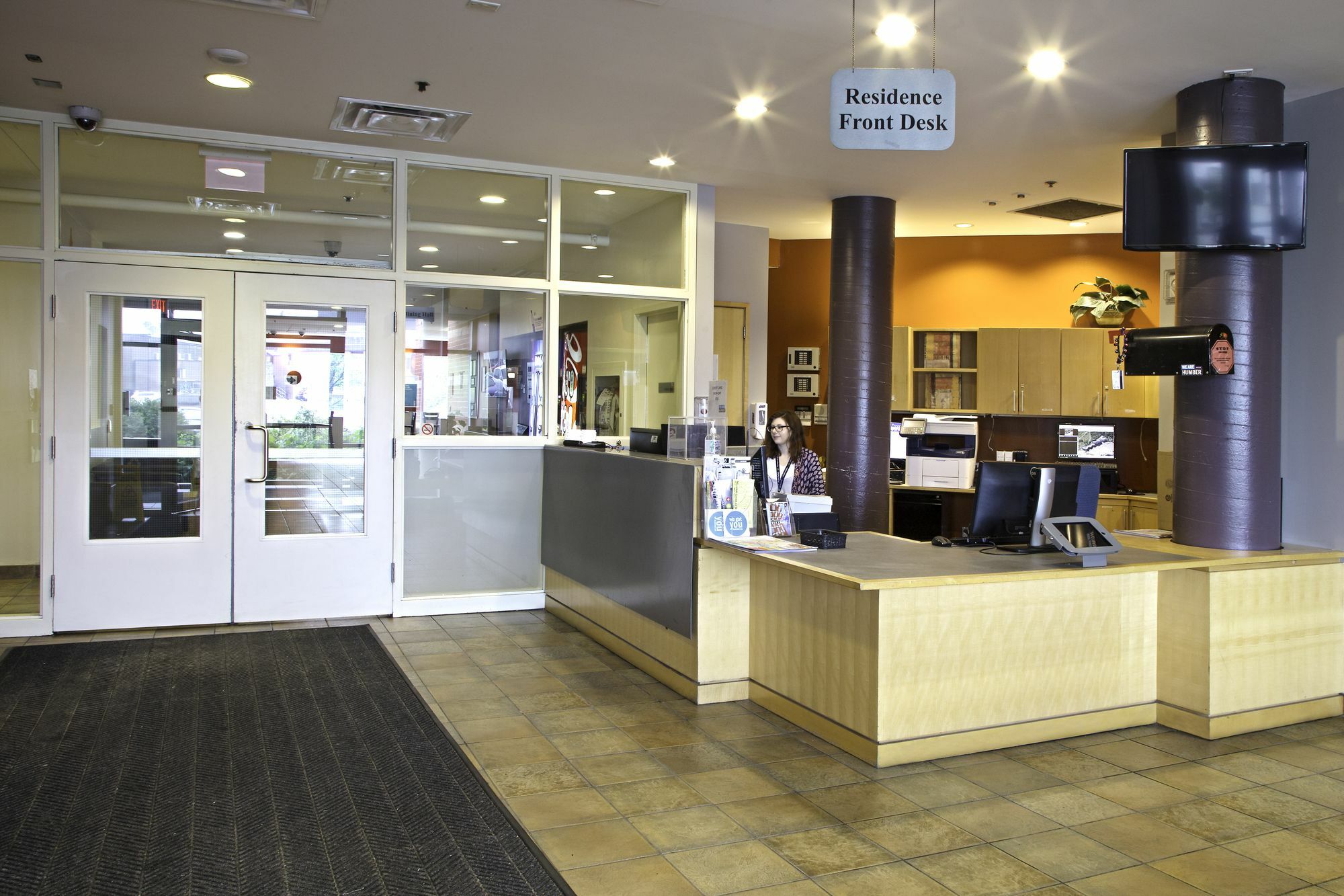 Humber College North Campus Residence Brampton Buitenkant foto